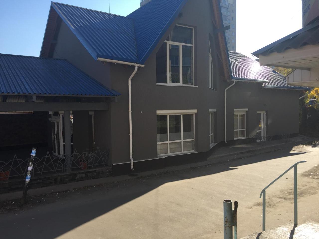 Hostel -Hotel Granat Rivne City Exterior foto